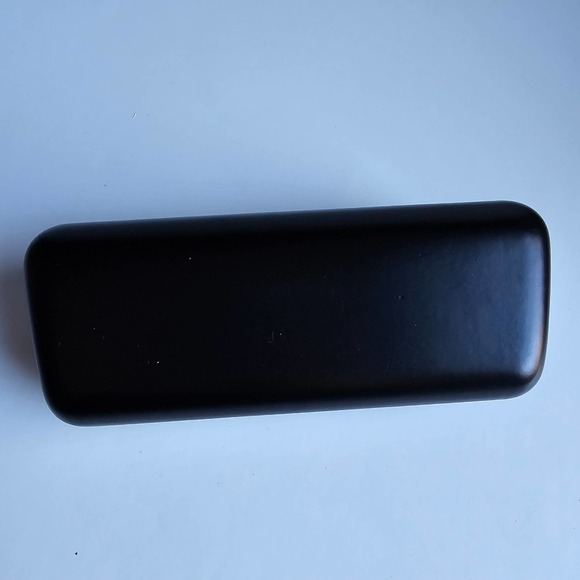 Diane Von Furstenburg Black Sunglasses Glasses Hard Clamshell Case 6.5" x 2" - Picture 4 of 8